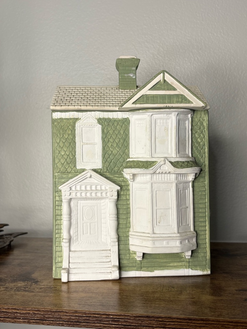 Green & White Decorative Victorian House Cookie Jar